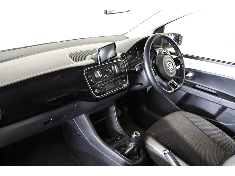 Used Volkswagen up! 2014 for sale - 76531674: Photo 17