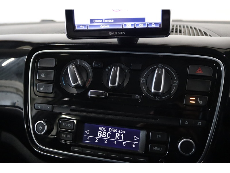 Used Volkswagen up! 2014 for sale - 76531674: Photo 26