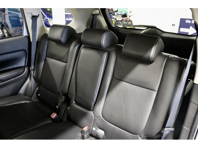 Used Mitsubishi Outlander 2015 for sale - 76859867: Photo 10