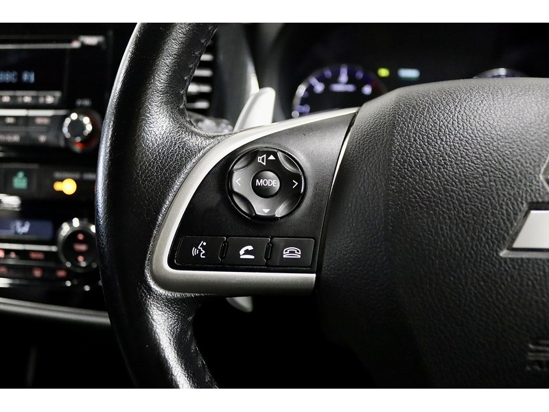 Used Mitsubishi Outlander 2015 for sale - 76859867: Photo 16