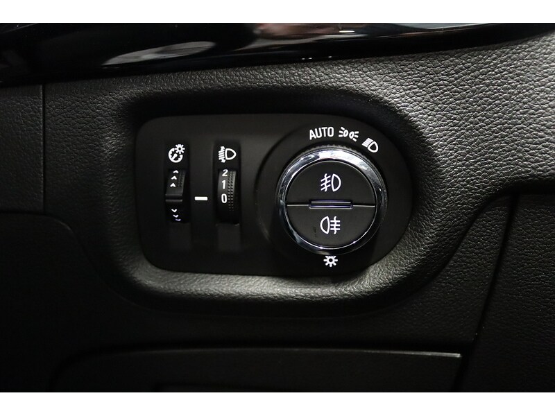 Used Vauxhall Astra for sale - 76531645: Photo 27