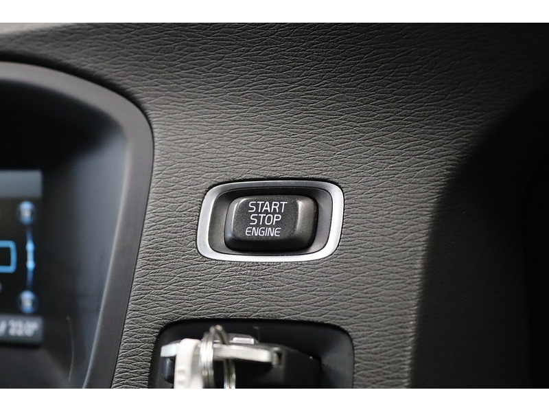 Used Volvo V60 for sale - 76531669: Photo 28