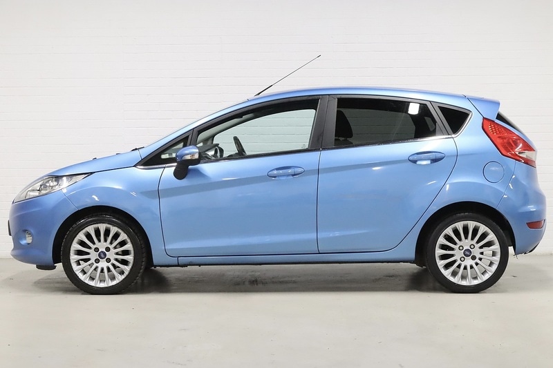 Used Ford Fiesta 2011 for sale - 77423051: Photo 6