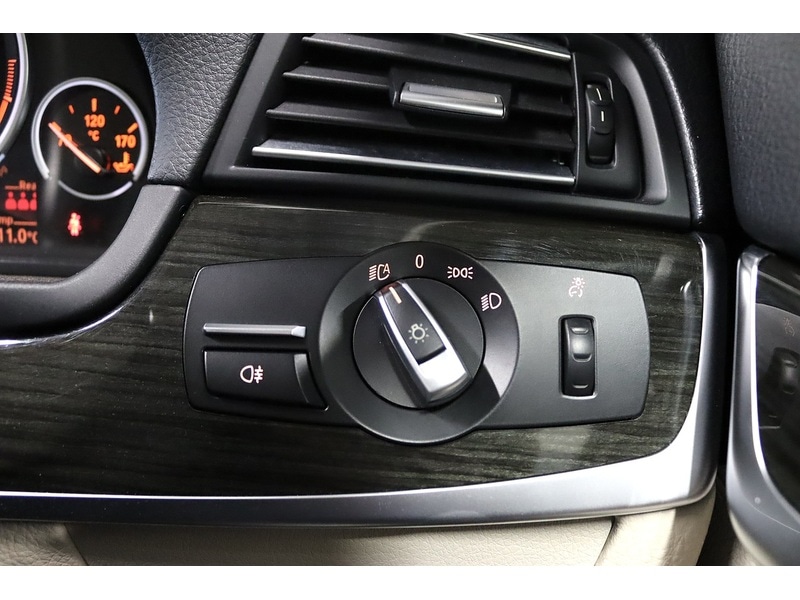 Used BMW 5 Series 2015 for sale - 76605299: Photo 34