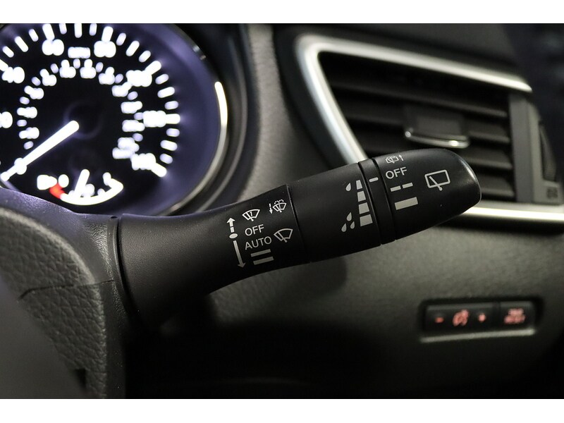 Used Nissan X-Trail for sale - 76531661: Photo 32