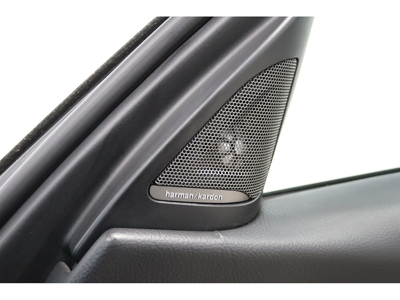 Used BMW 3 Series 2018 for sale - 76531671: Photo 24