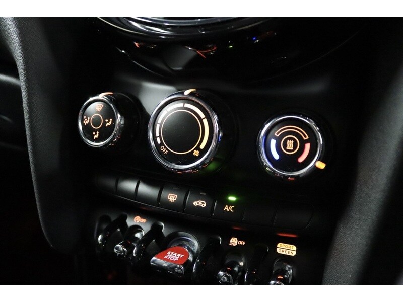 Used MINI Hatch 2021 for sale - 76863560: Photo 31