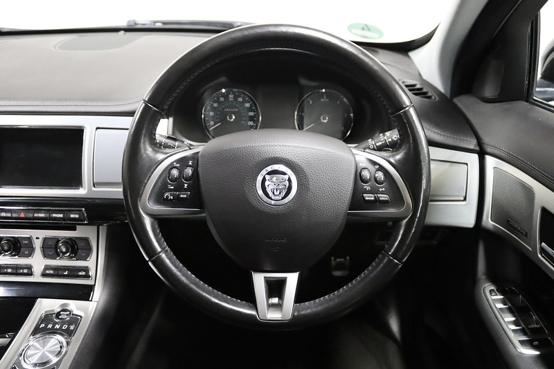 Used Jaguar XF 2013 for sale - 77432635: Photo 14