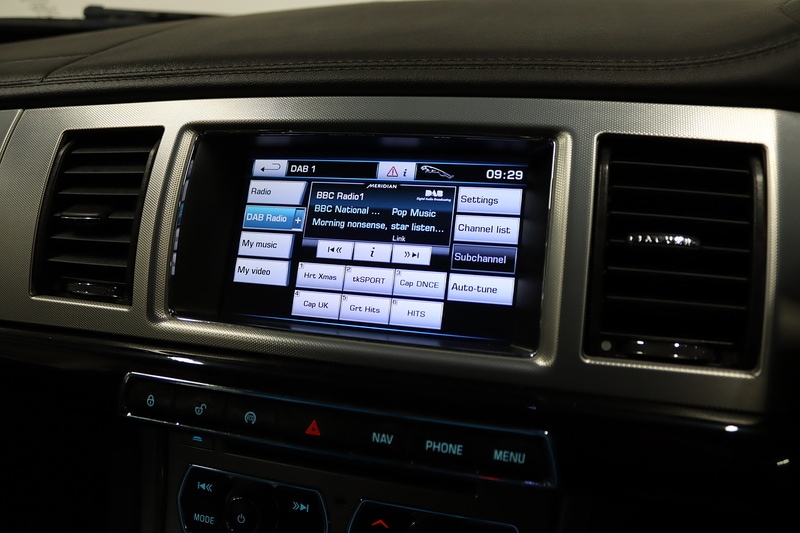 Used Jaguar XF 2013 for sale - 77432635: Photo 23