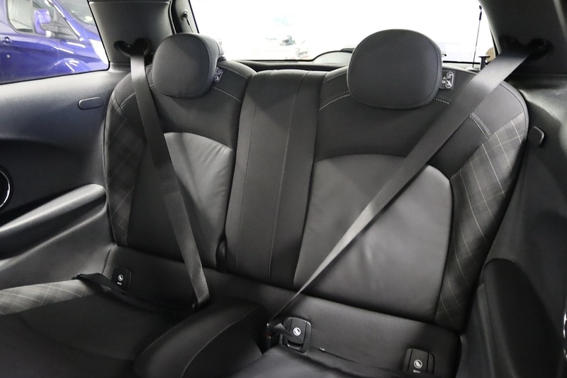 Used MINI Hatch 2018 for sale - 77437874: Photo 18