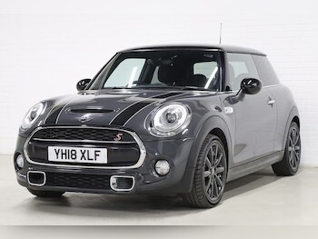 Used MINI Hatch 2018 for sale - 77437874: Photo