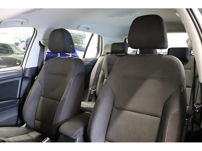 Used Volkswagen Golf 2019 for sale - 76778018: Photo 17