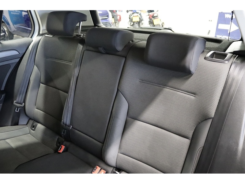 Used Volkswagen Golf 2019 for sale - 76778018: Photo 18