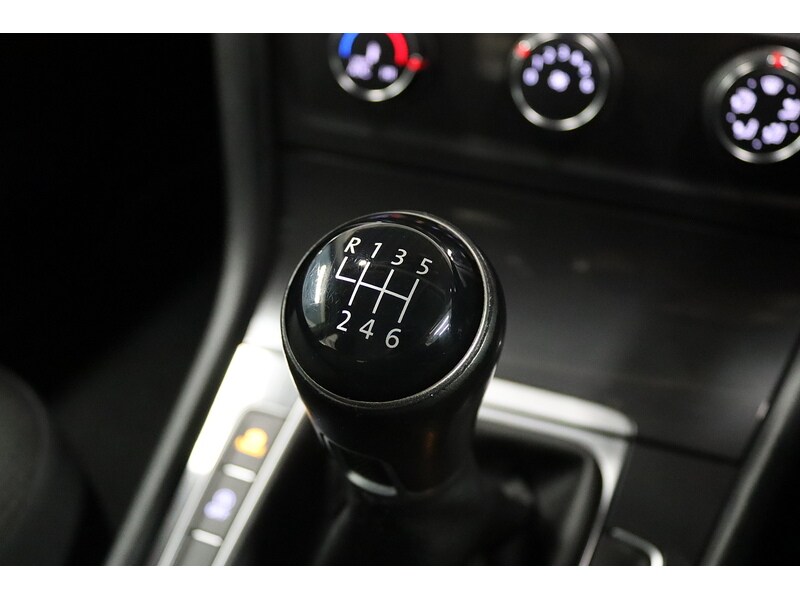 Used Volkswagen Golf 2019 for sale - 76778018: Photo 29