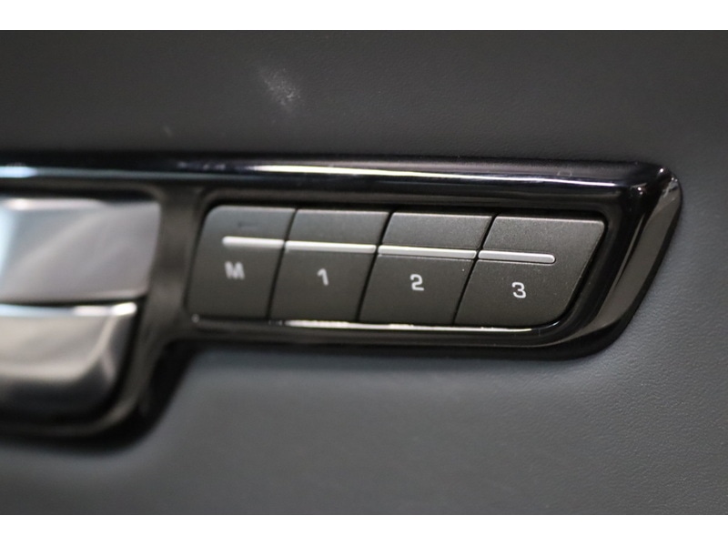 Used Land Rover Range Rover Evoque 2017 for sale - 76531655: Photo 33