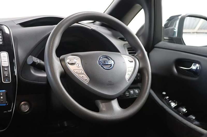 Used Nissan Leaf 2017 for sale - 77437876: Photo 13