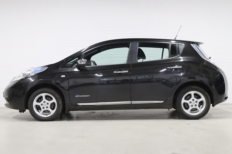 Used Nissan Leaf 2017 for sale - 77437876: Photo 6