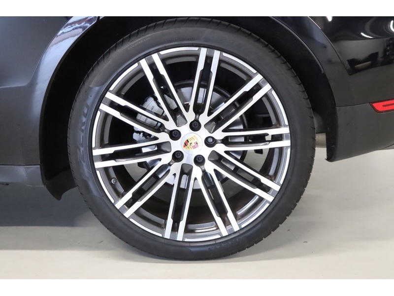 Used Porsche Macan 2016 for sale - 76531641: Photo 11