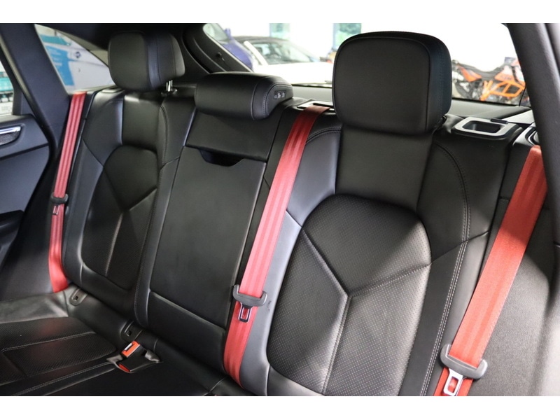 Used Porsche Macan 2016 for sale - 76531641: Photo 19