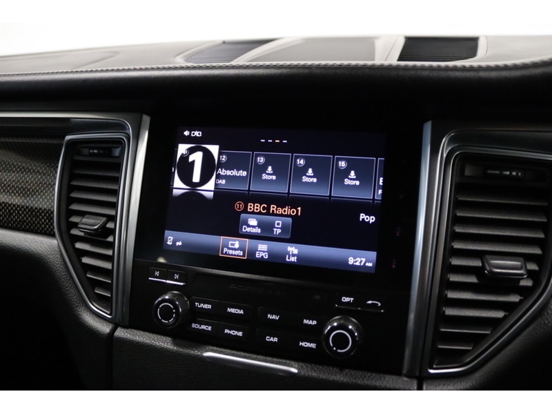 Used Porsche Macan 2016 for sale - 76531641: Photo 23