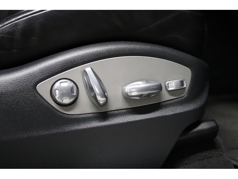 Used Porsche Macan 2016 for sale - 76531641: Photo 33