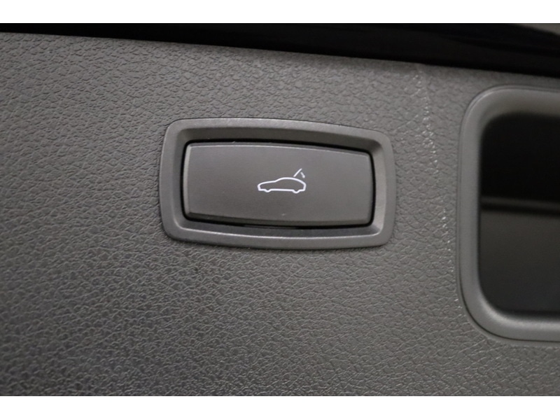 Used Porsche Macan 2016 for sale - 76531641: Photo 42