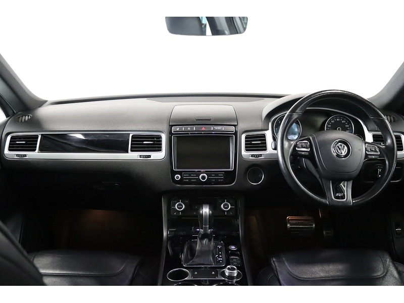 Used Volkswagen Touareg 2017 for sale - 76778010: Photo 12