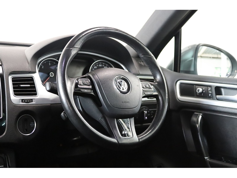Used Volkswagen Touareg 2017 for sale - 76778010: Photo 13