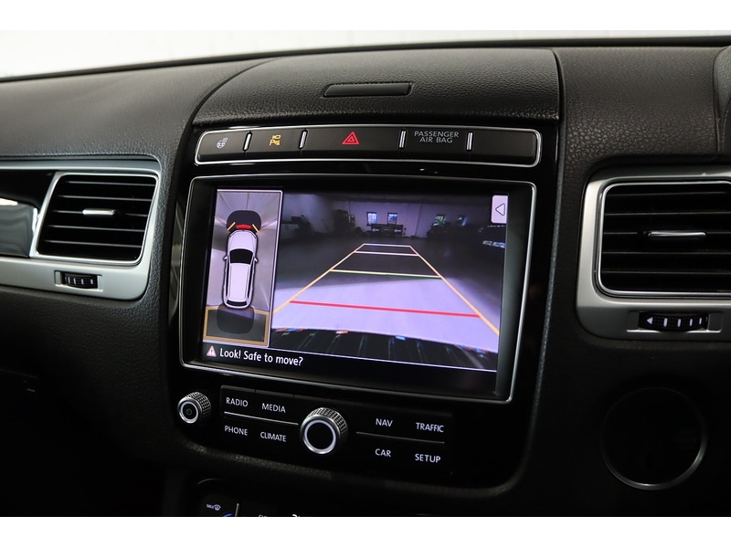 Used Volkswagen Touareg 2017 for sale - 76778010: Photo 25