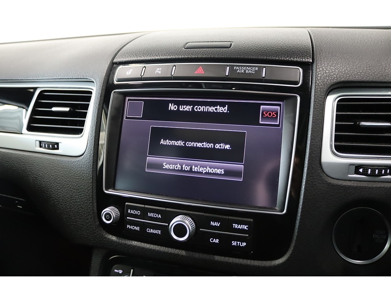 Used Volkswagen Touareg 2017 for sale - 76778010: Photo 26