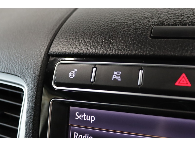 Used Volkswagen Touareg 2017 for sale - 76778010: Photo 30