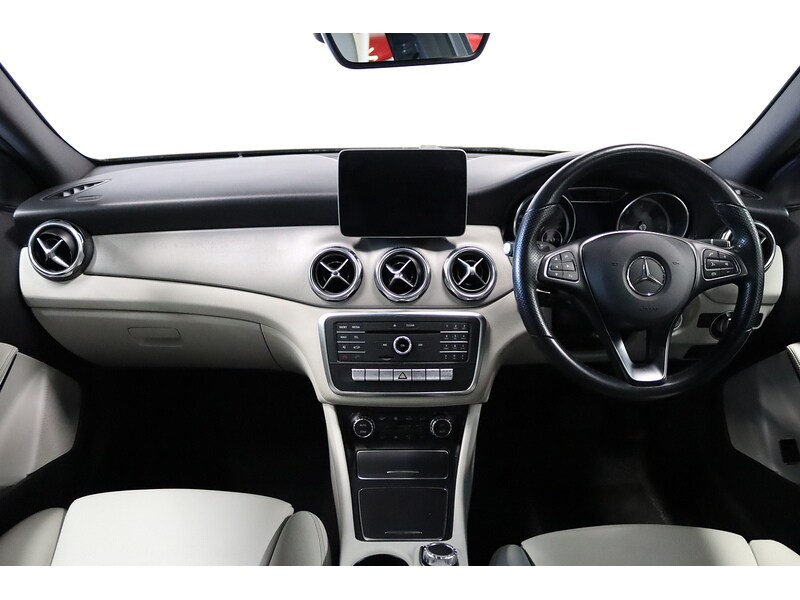 Used Mercedes-Benz GLA 2019 for sale - 76531681: Photo 12