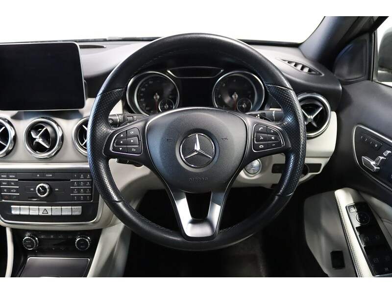 Used Mercedes-Benz GLA 2019 for sale - 76531681: Photo 14