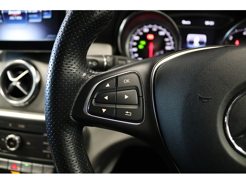 Used Mercedes-Benz GLA 2019 for sale - 76531681: Photo 15