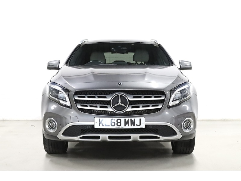 Used Mercedes-Benz GLA 2019 for sale - 76531681: Photo 3
