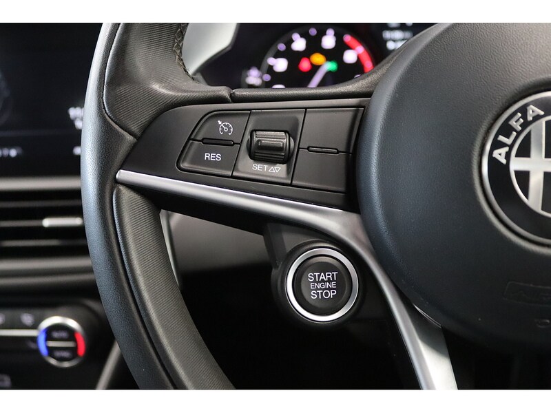 Used Alfa Romeo Giulia for sale - 76531682: Photo 15