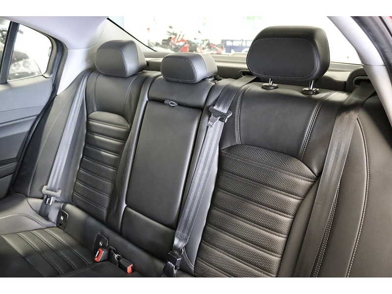 Used Alfa Romeo Giulia for sale - 76531682: Photo 18