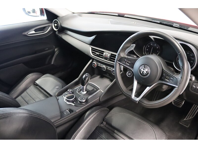 Used Alfa Romeo Giulia for sale - 76531682: Photo 37