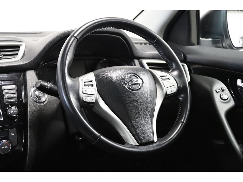 Used Nissan Qashqai 2016 for sale - 76531660: Photo 13