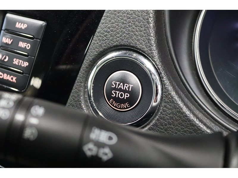 Used Nissan Qashqai 2016 for sale - 76531660: Photo 32