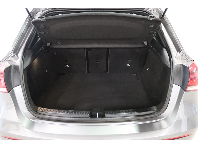 Used Mercedes-Benz A-Class 2018 for sale - 76831683: Photo 40