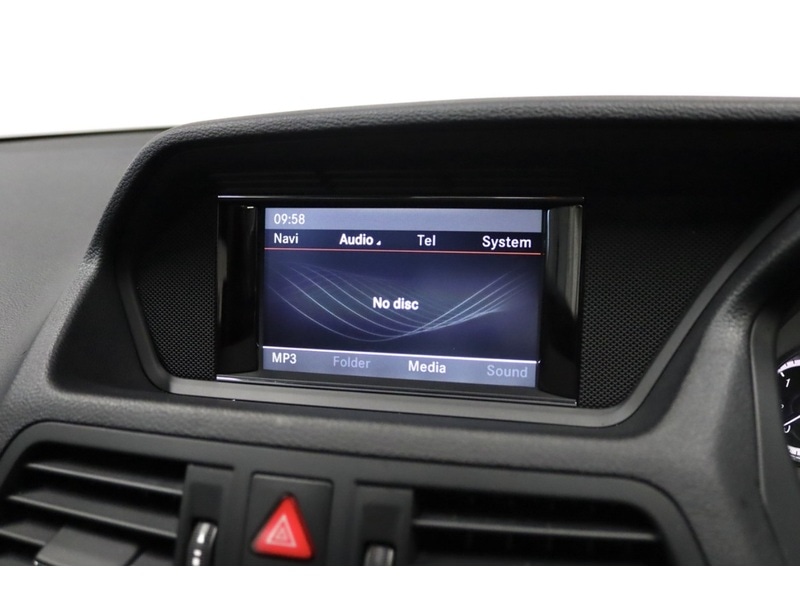 Used Mercedes-Benz E Class 2013 for sale - 76884425: Photo 26