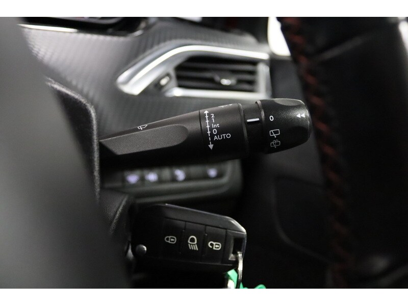 Used Peugeot 2008 for sale - 76531663: Photo 32