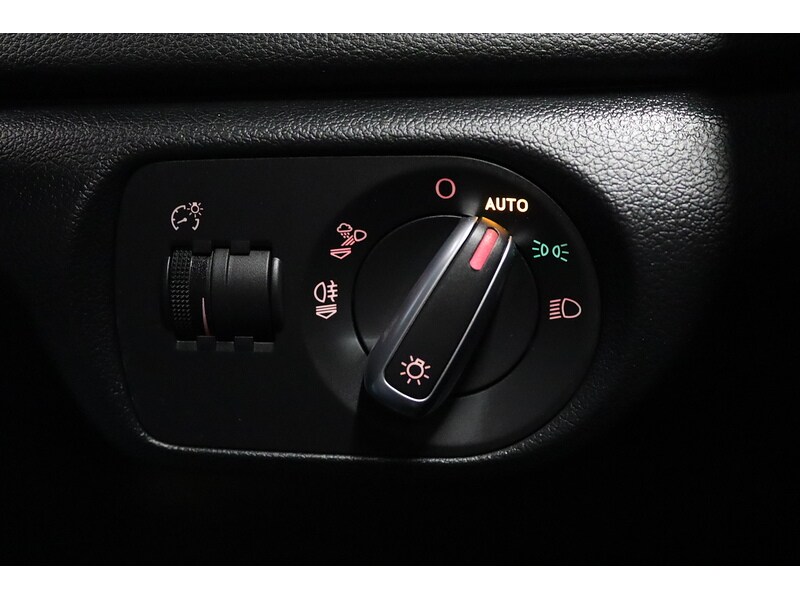 Used Audi Q3 for sale - 76531664: Photo 30