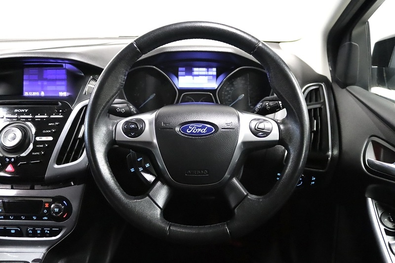 Used Ford Focus 2013 for sale - 77432648: Photo 14