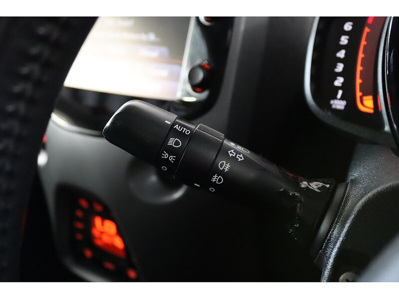 Used Toyota AYGO 2018 for sale - 76531639: Photo 29