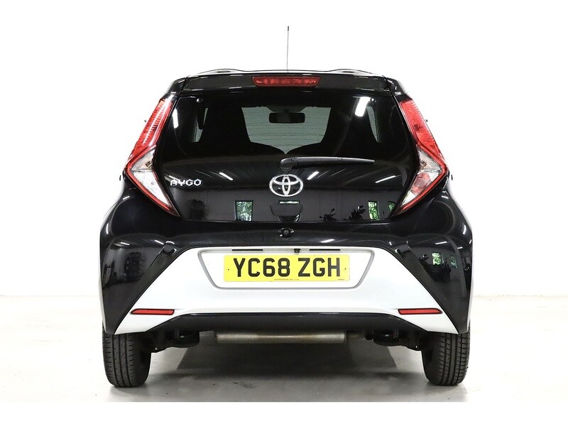 Used Toyota AYGO 2018 for sale - 76531639: Photo 9