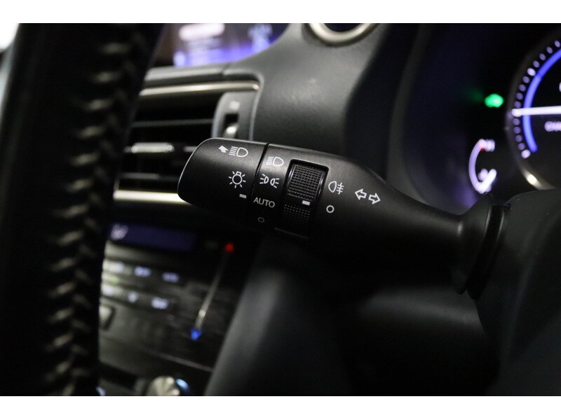 Used Lexus IS for sale - 76531680: Photo 30