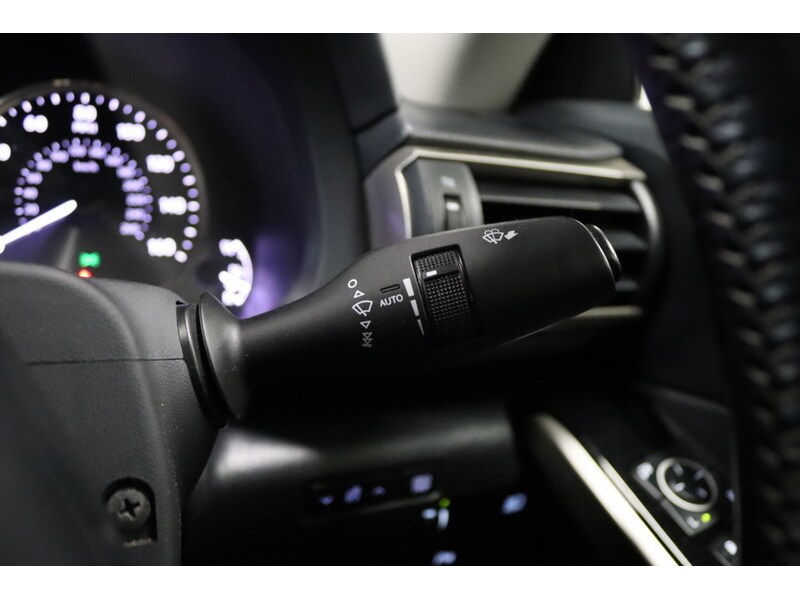 Used Lexus IS for sale - 76531680: Photo 31