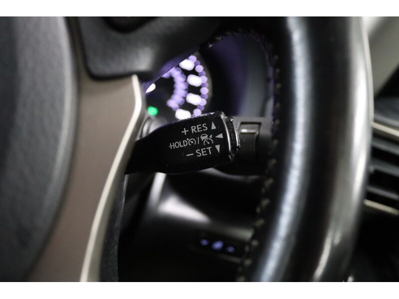 Used Lexus IS for sale - 76531680: Photo 32